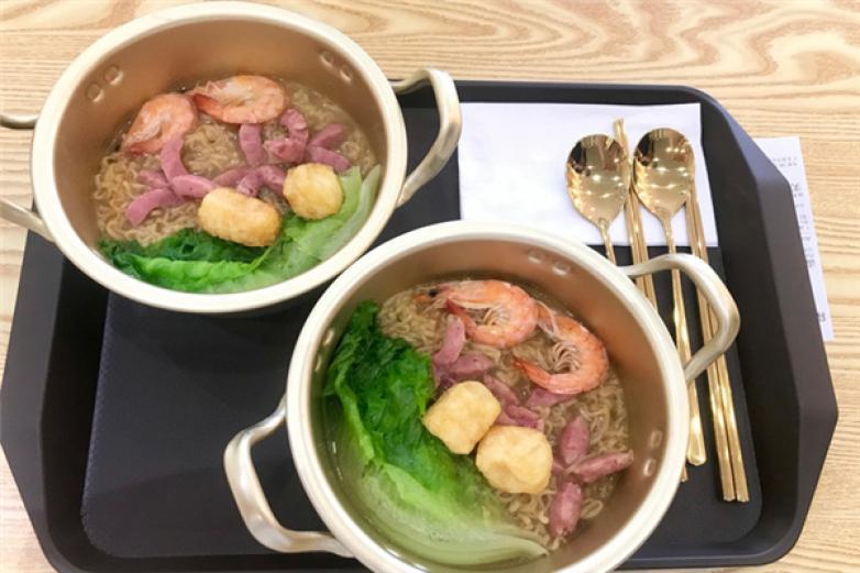 实在功夫泡面小食堂